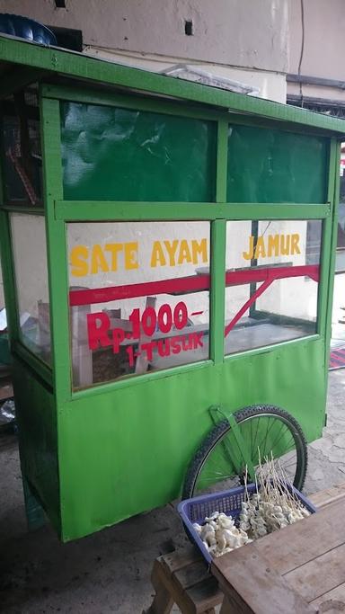 EXA SATE AYAM DAN JAMUR