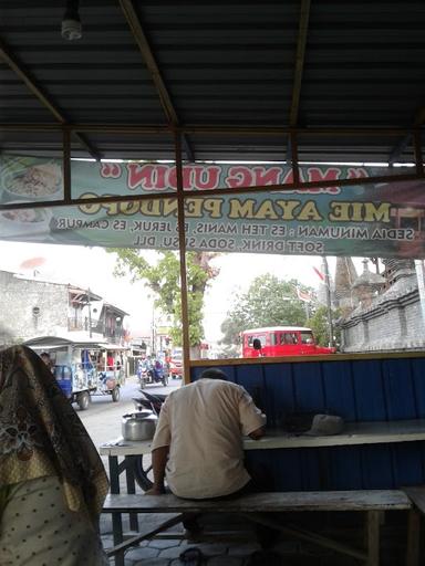 MANG UDIN MIE AYAM PENDOPO