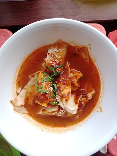 KEDAI WONTON MAMAH REY