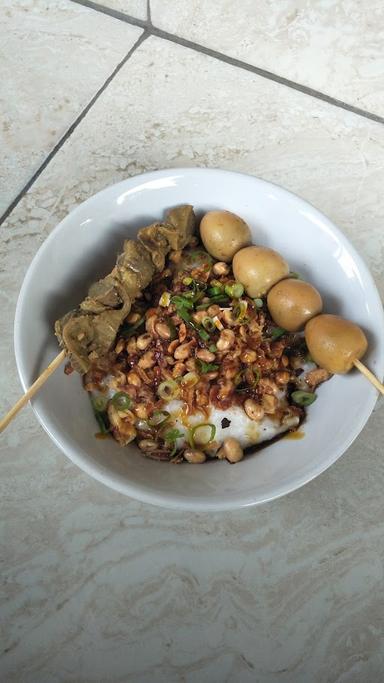 BUBUR AYAM KHAS BANDUNG 'BANG IWAN'