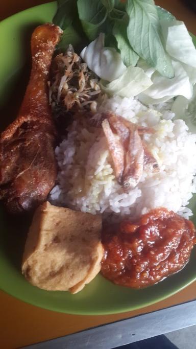 NASI BEBEK LAMONGAN CAK TOHA