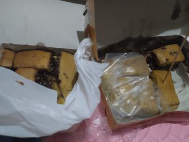 MARTABAK MANIS CHAMPIONS