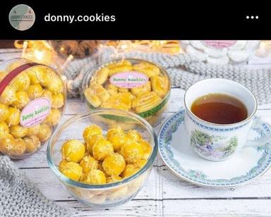 KUE IBU DONNY (DONNY COOKIES)