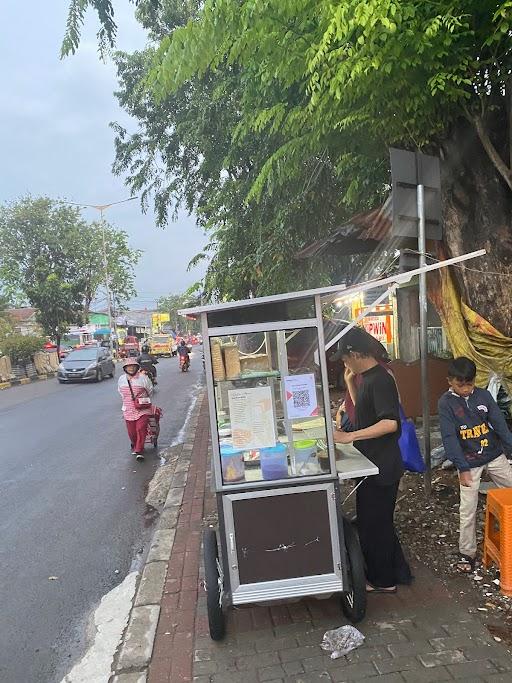 ROTI BAKAR DPRK