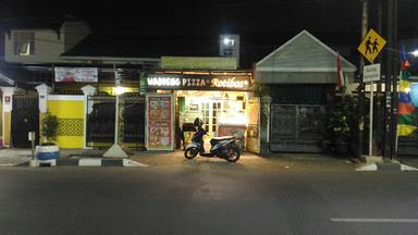 WAROENG PIZZA ROTIBOS