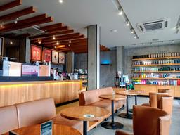Photo's Starbucks - Pondok Bambu
