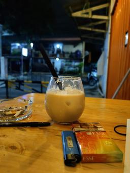 Photo's Warkop Angkringan Cafe Coffee And Eatery ( Kopi Rakyat22 )