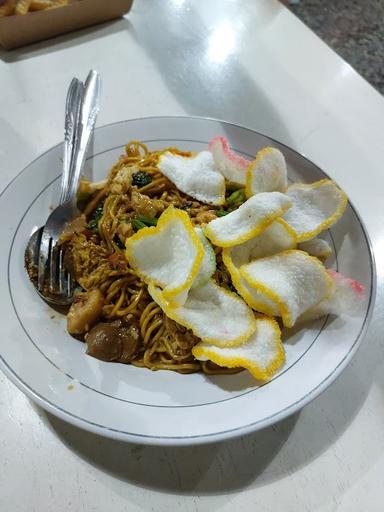 BAKMI GORENG DASTINA