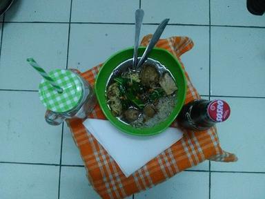 BAKSO DAN MIE AYAM BONG