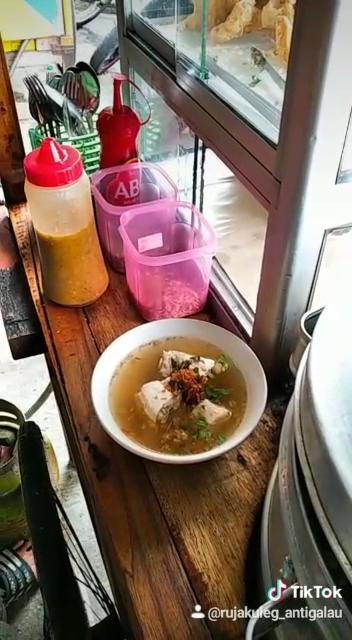 BAKSO MALANG PUSPITA - KEJAKSAAN PONDOK BAMBU