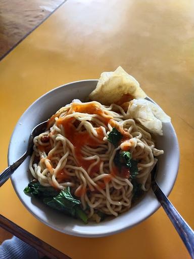 BAKSO MUSTIKA CURUG RAYA