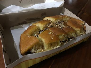 MARTABAK MAS ODING