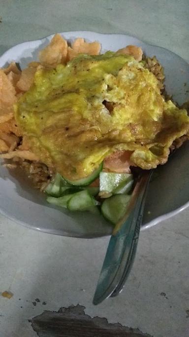 NASI GORENG MIE GORENG MALAM