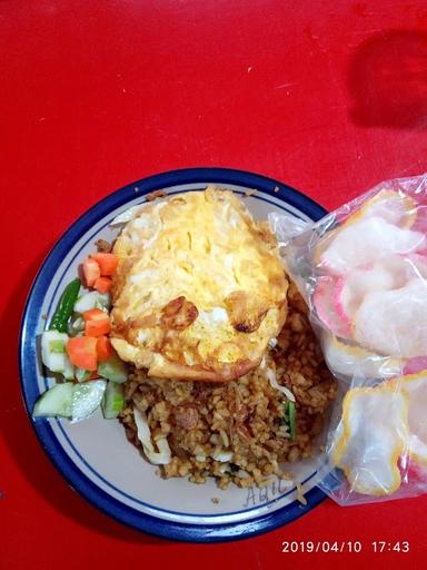 NASI GORENG & NASI BEBEK CAK IMAM