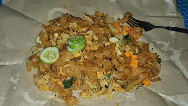 NASI GORENG PAKDE