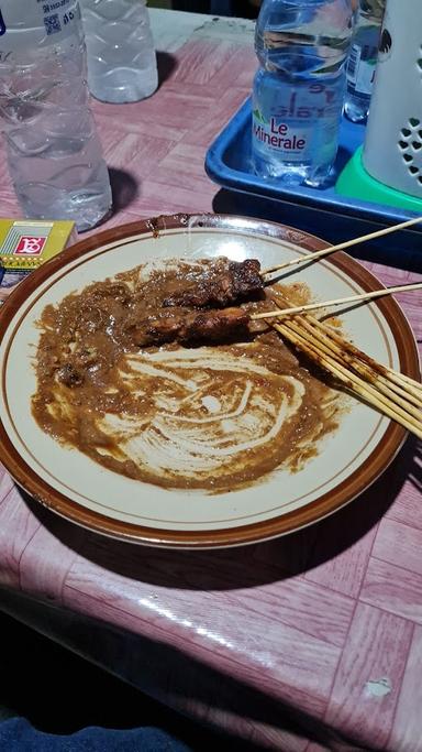 SATE KUMIS