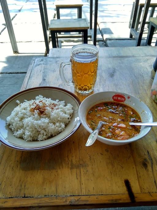 SOTO TANGKAR DAN SATE KUAH NO.8