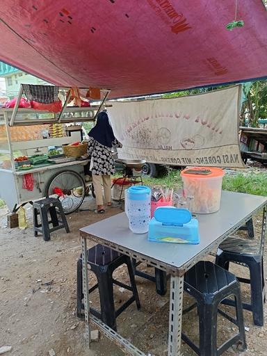 WARUNG NASI GORENG ALUNG