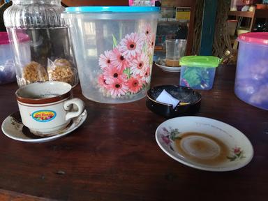 WARUNG KOPI MBAH MARFUAH