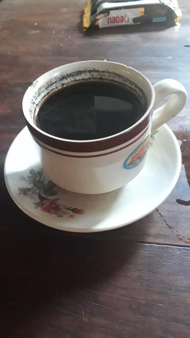 WARUNG KOPI MBAH MARFUAH