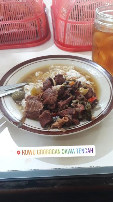 WARUNG KOPI PAKNE SELLA