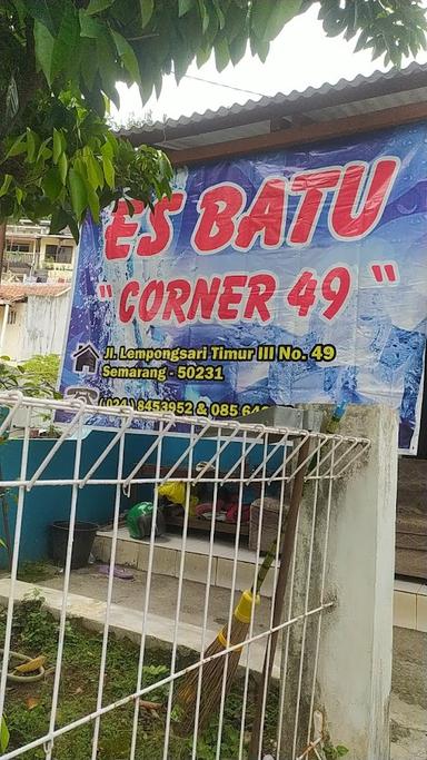 ES BATU CORNER 49