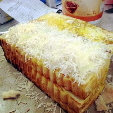 ROTI BAKAR MBAH DORR