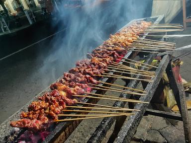 SATE CAK ALI MADURA