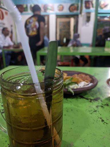 WARUNG MAKAN CITRO ROSO