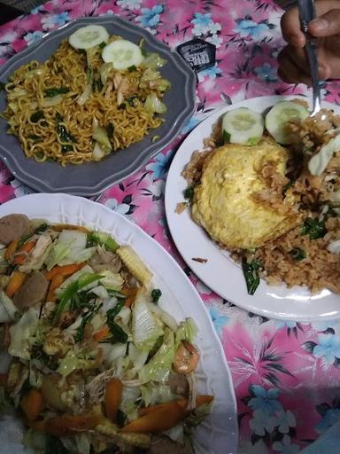 WARUNG MAKAN SELERA JAWA