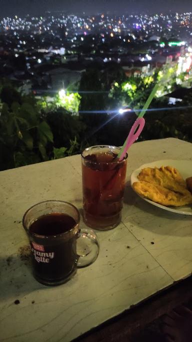 WARUNG SOTO DAN ANGKRINGAN PAPANDAYAN