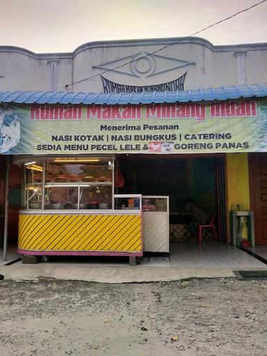 RUMAH MAKAN MINANG INDAH