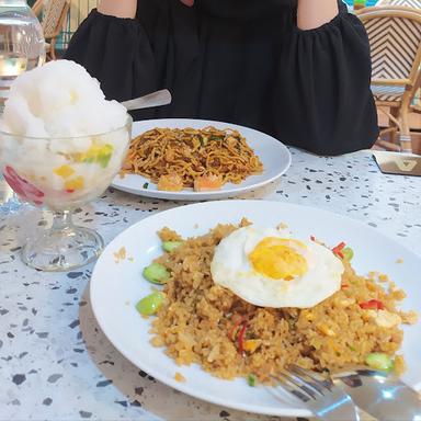 BAKMI KELINCI PASAR BARU SINCE 1957