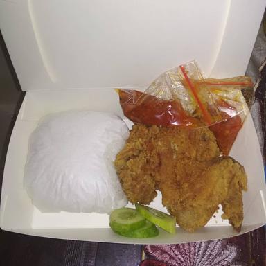 AYAM GEPREK MAGUMAGU KINGKIT