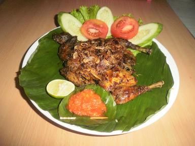 AYAM TULANG LUNAK 79