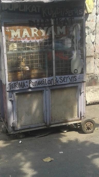 WARUNG MAKAN PAK KUMIS