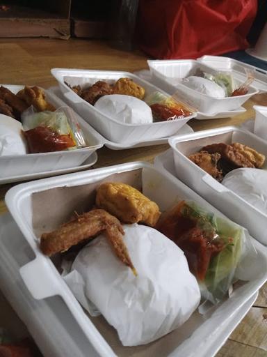 WARUNG NASI UDUK BAS