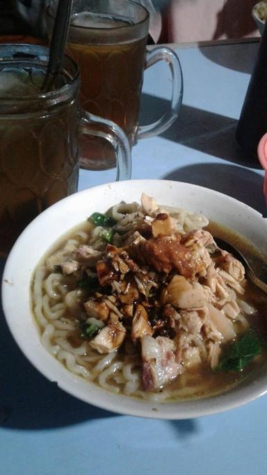 MIE AYAM PAK KAMID