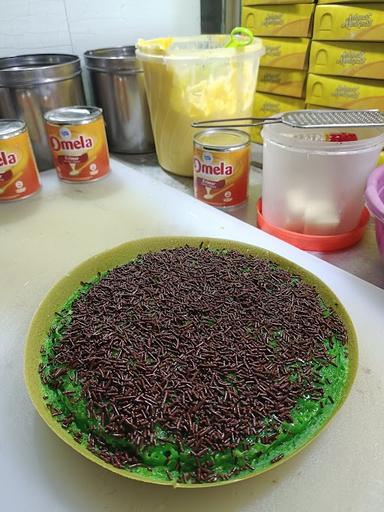 MARTABAK BANDUNG KETAN HITAM