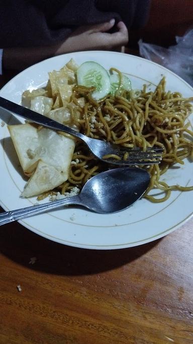 DAPUR BOSS AL (MIE LEVEL,SEBLAK PRASAMANAN&BASO ACI)