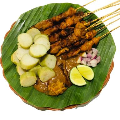 SATE AYAM PAK MAN BODEH