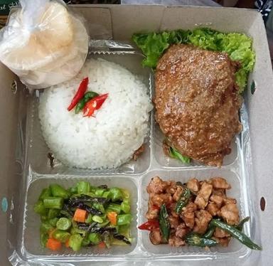 WARUNG MAKAN IJO LEK NI