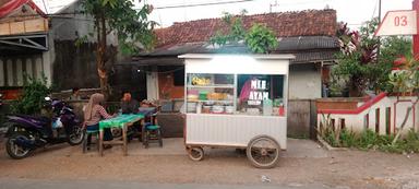 SATE AYAM GENTHONG