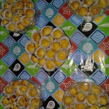 BERKAT CAKE & COOKIES (DAPURMAKREL)