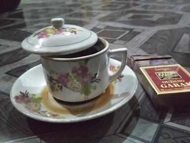 COFFE HITAM PUTIH