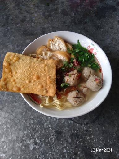 MIE AYAM BAKSO THE FAMILY