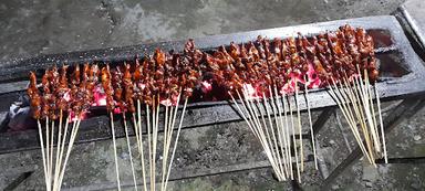 SATE AYAM PAK SAYNI