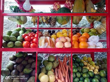 FAIZ JUICE & SOP BUAH