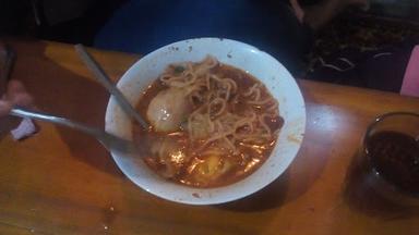 MIE BAKSO QISTOS