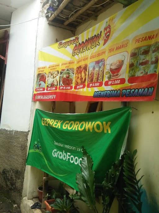 AYAM GOROWOK GEPREK